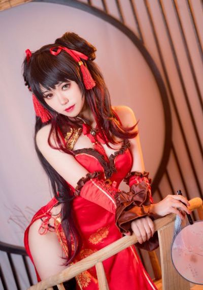 岳女四人共侍一夫更新时间